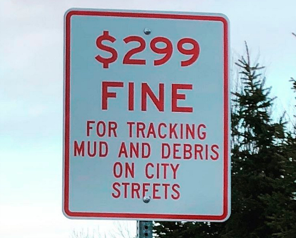 funny signs mud