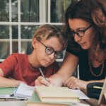 Teachers Everywhere Have a Message for Parents: Stop Doing Your Kid's Homework Teachers Everywhere Have a Message for Parents: Stop Doing Your Kid's Homework